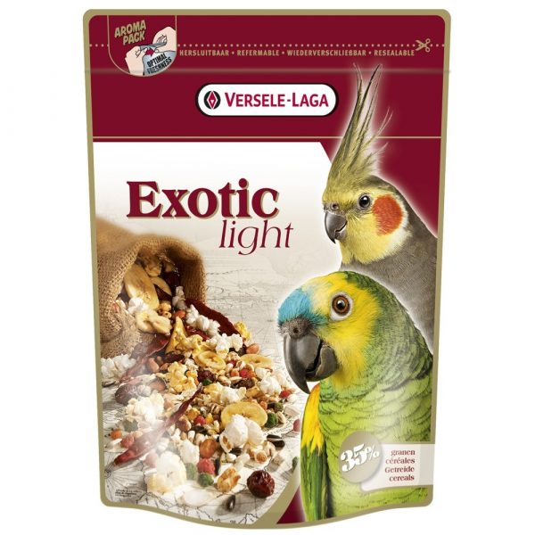 Exotic Light 750 гр. -  храна за големи папагали с пуканки, ядки и стафиди
