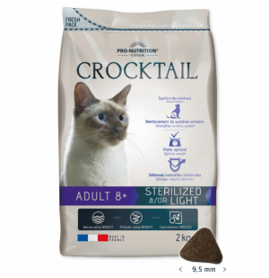 Crocktail ADULT 8+ STERILIZED & LIGHT Пълноценна храна за кастрирани котки над 8 години, 2 kg