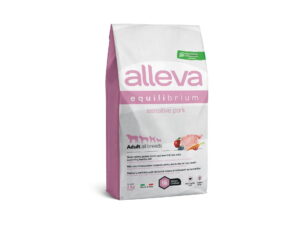 Alleva Equilibrium Sensitive Adult All Breeds със свинско 2 кг